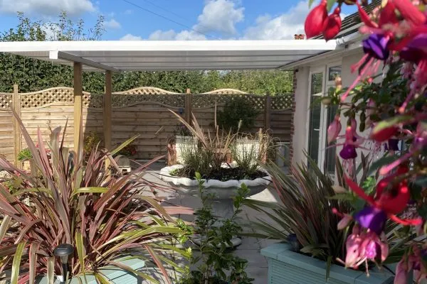 Covered patio at Toppesfield House